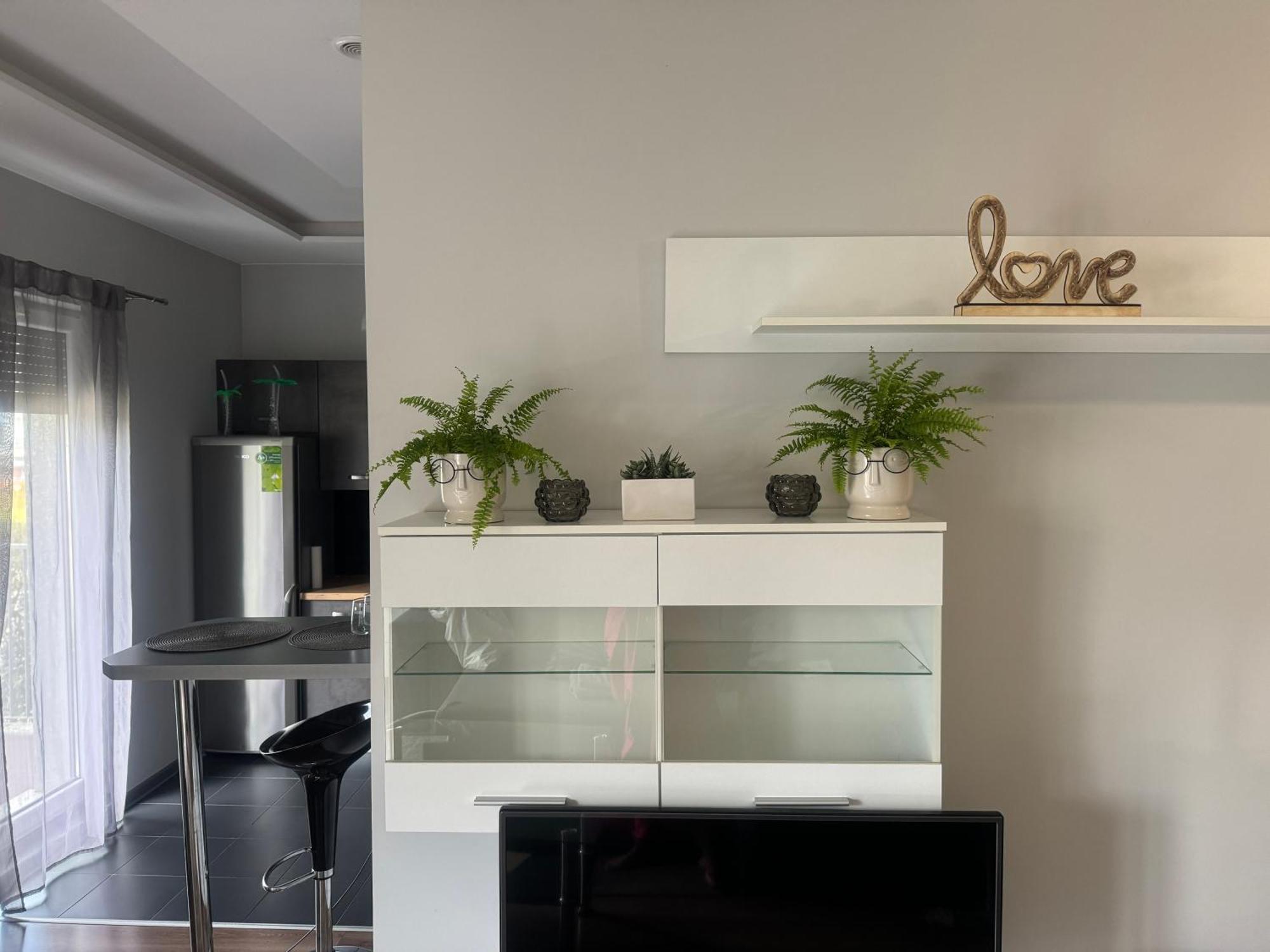 Apartament Laura Z Ogrodkiem Kielce Dış mekan fotoğraf