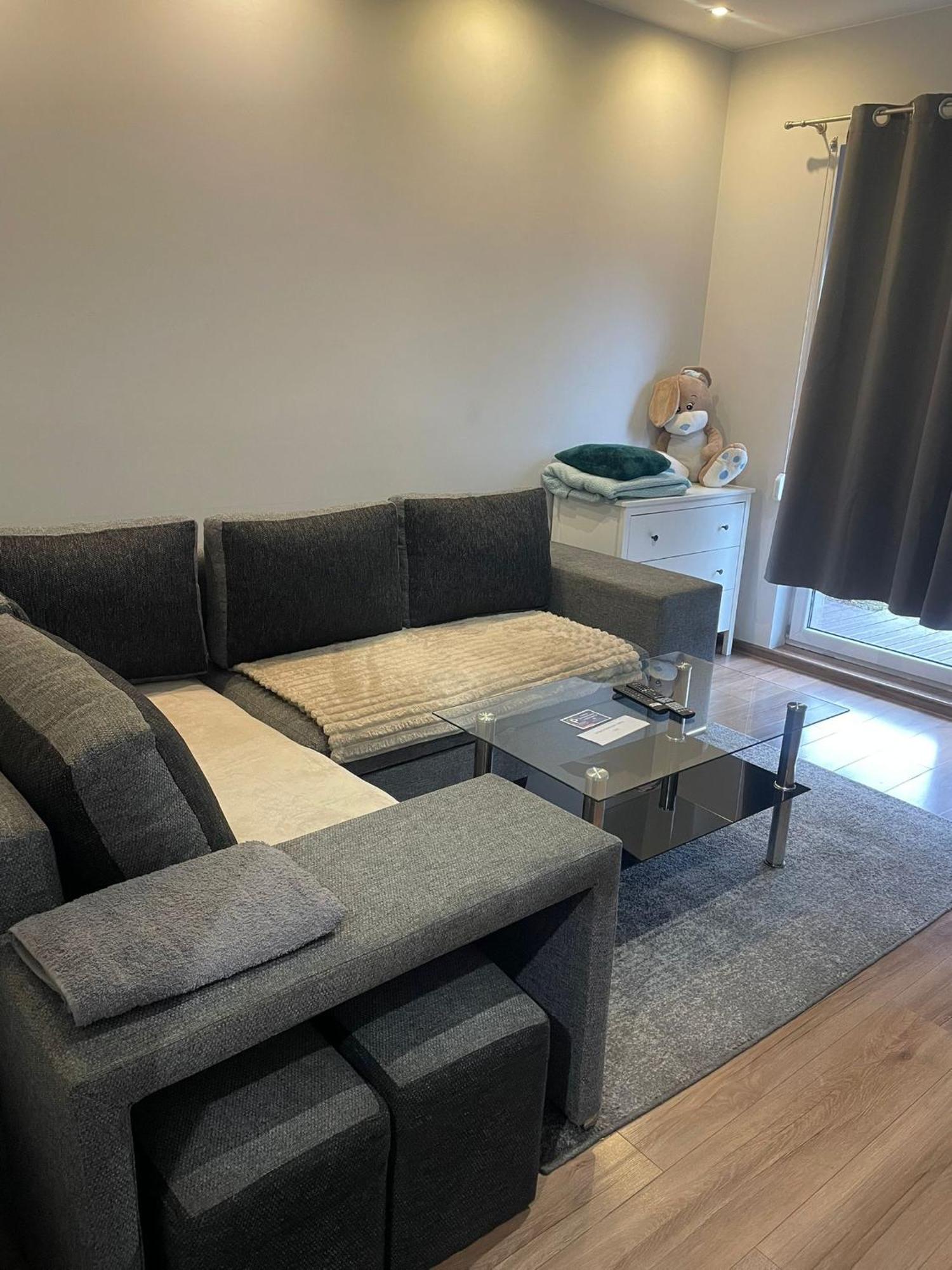 Apartament Laura Z Ogrodkiem Kielce Dış mekan fotoğraf